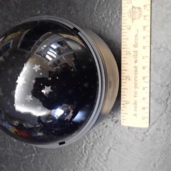 EZ Illuminations Galaxy Projector Used - Picture 4 of 5